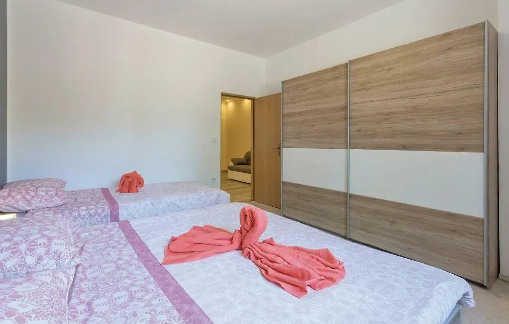 Apartments Klaudija Pula
